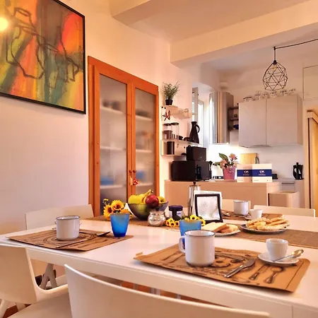 Apartment House Ca Du Dria By World